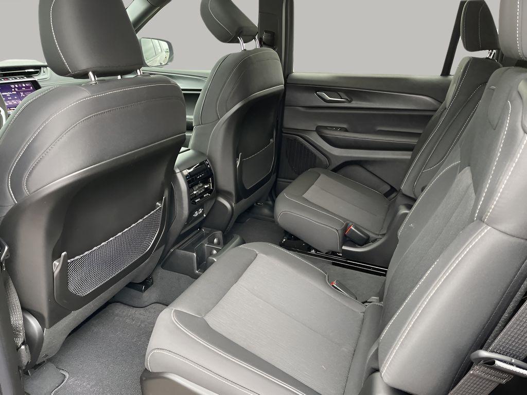 new 2025 Jeep Grand Cherokee L car, priced at $34,414