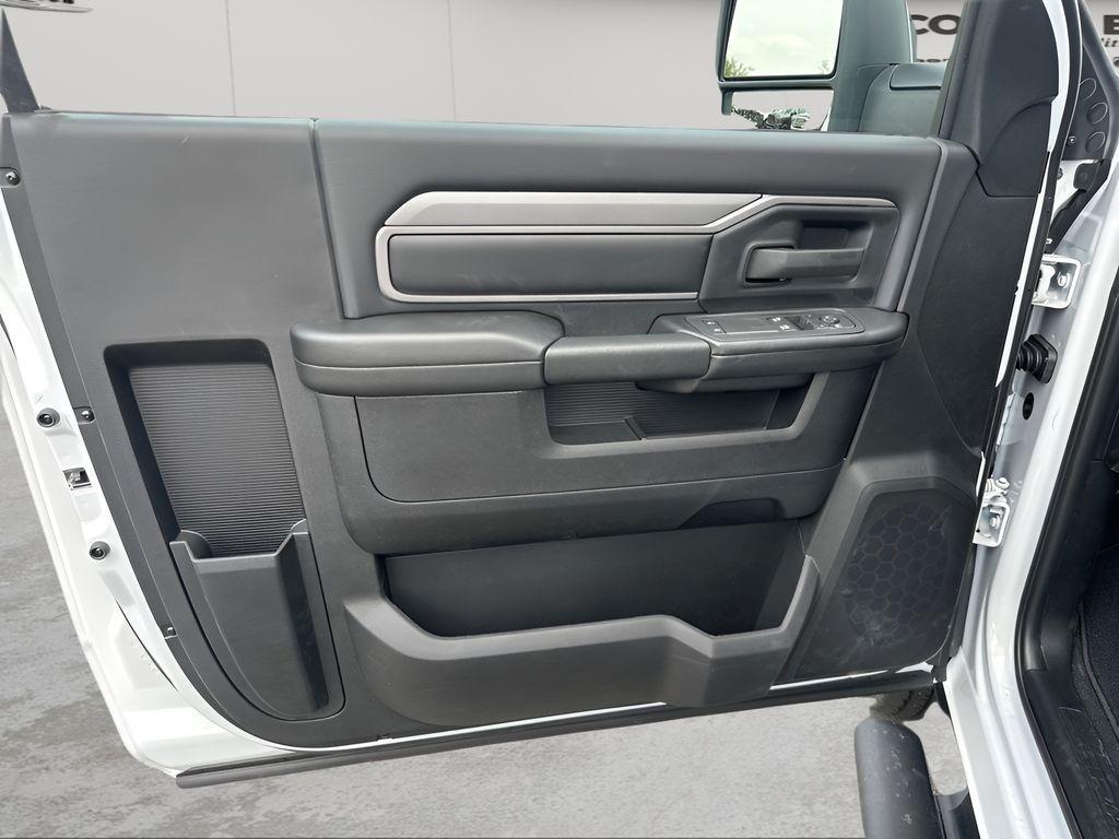 new 2025 Ram 2500 car, priced at $48,691