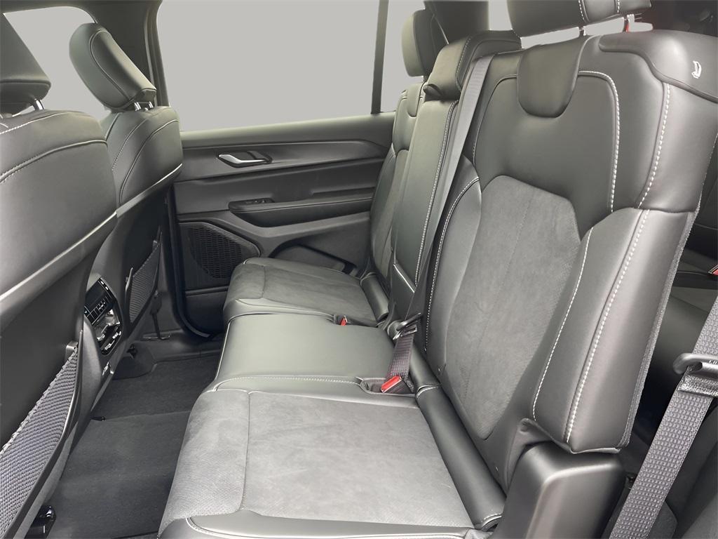 new 2025 Jeep Grand Cherokee L car, priced at $41,935