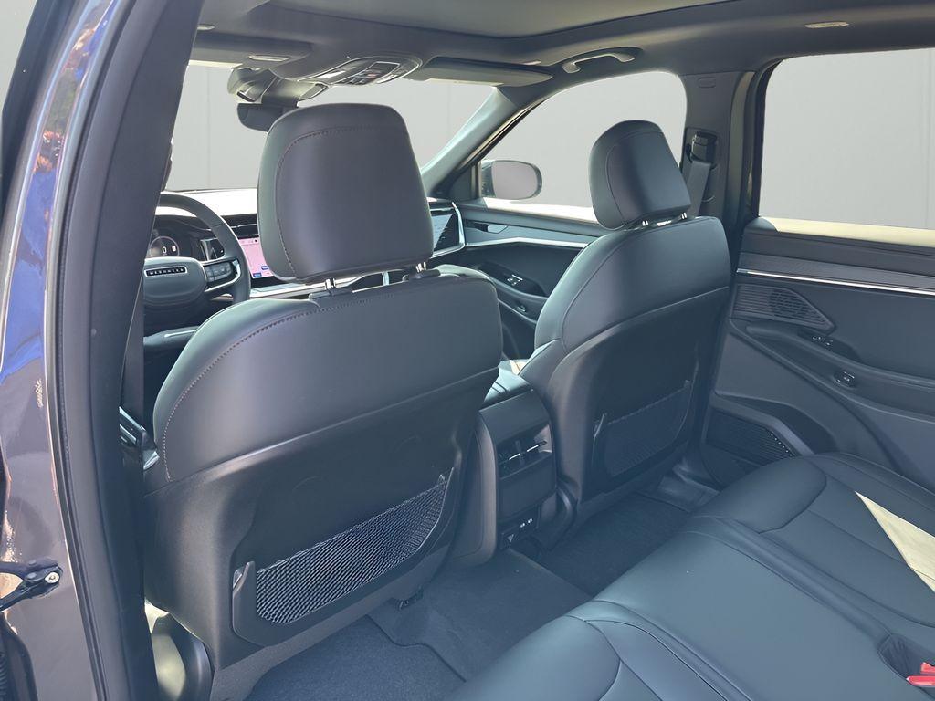 new 2025 Jeep Wagoneer S car, priced at $54,269