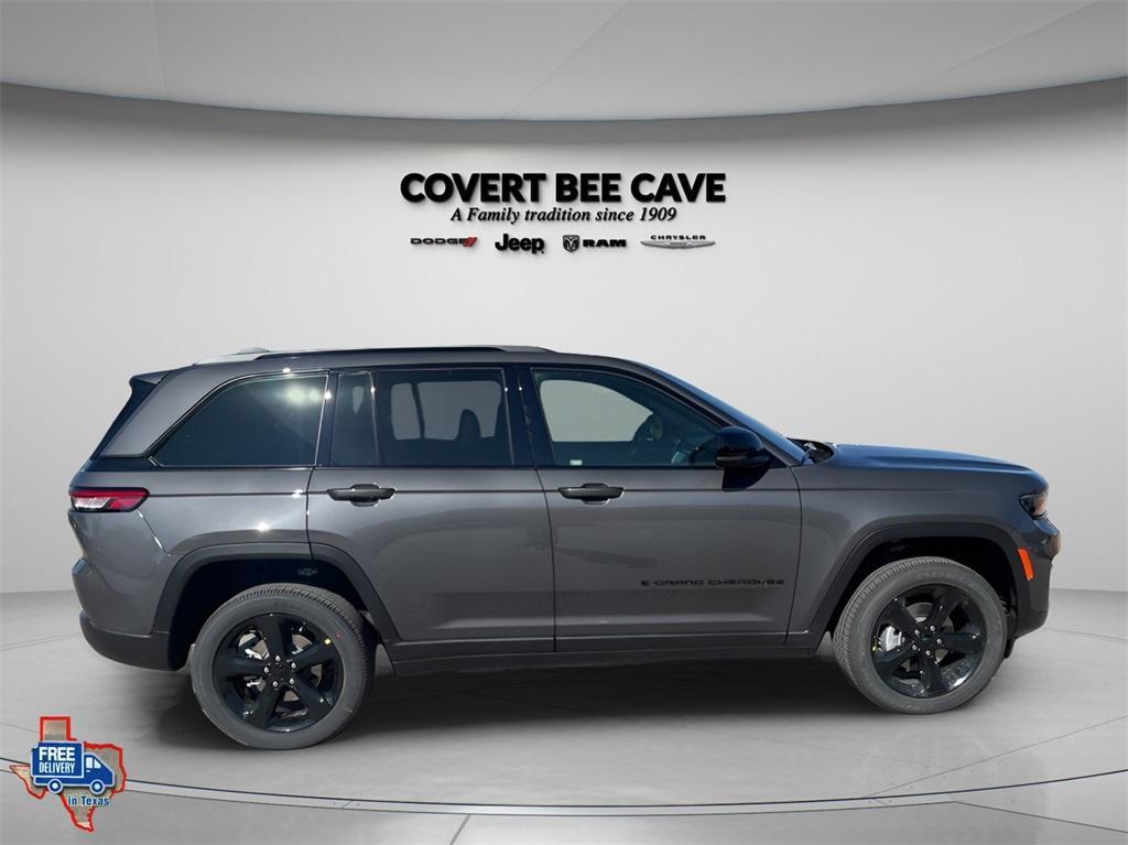 new 2025 Jeep Grand Cherokee car, priced at $47,675