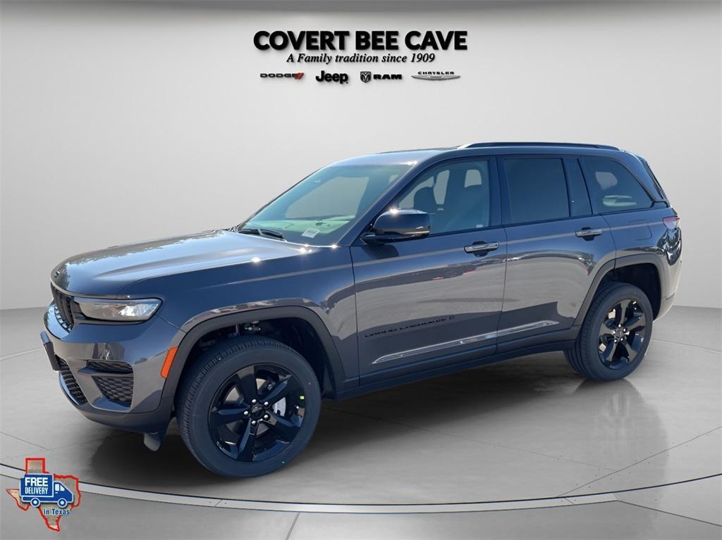 new 2025 Jeep Grand Cherokee car, priced at $47,675