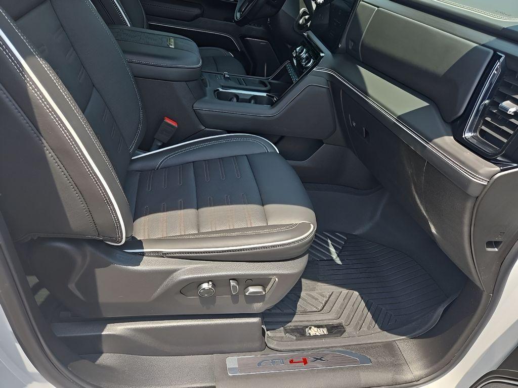 used 2025 GMC Sierra 2500 car, priced at $87,936