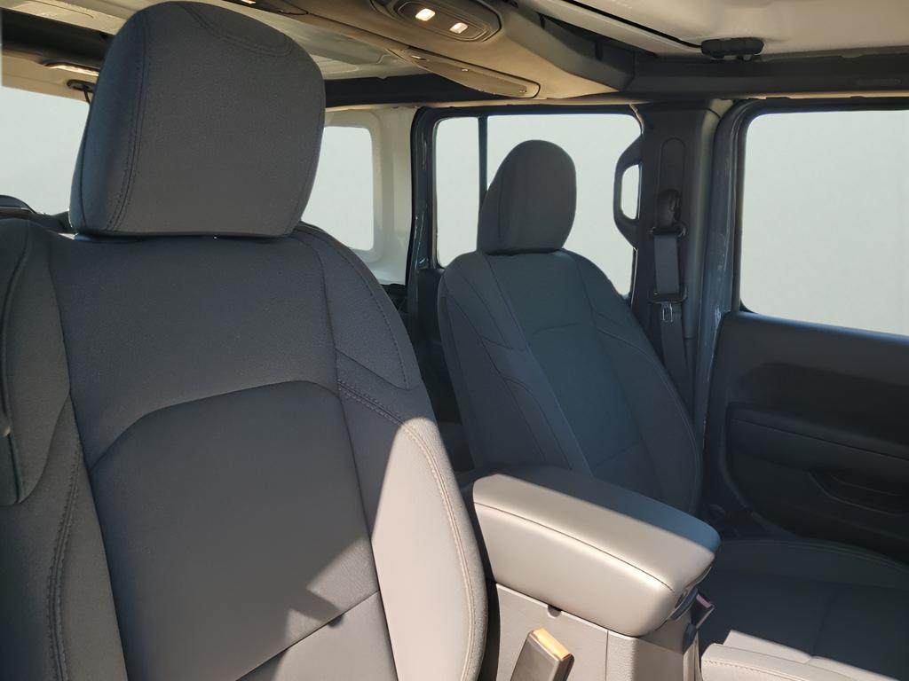 new 2026 Jeep Wrangler car, priced at $41,983