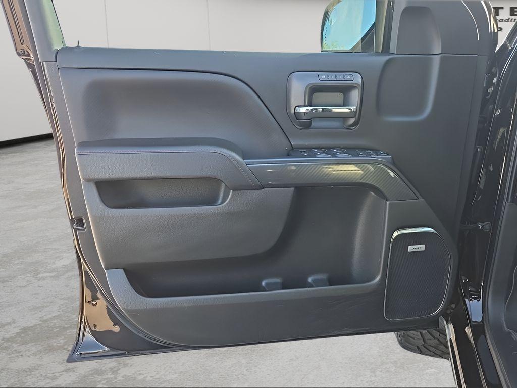 used 2018 GMC Sierra 1500 car, priced at $33,597