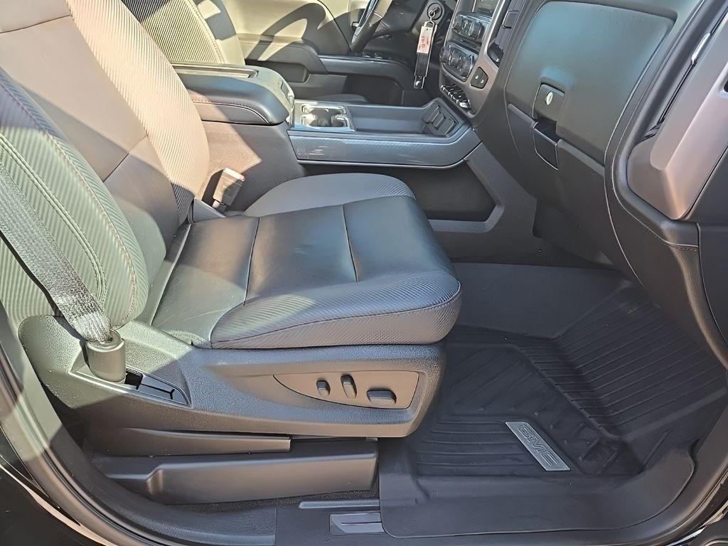 used 2018 GMC Sierra 1500 car, priced at $33,597