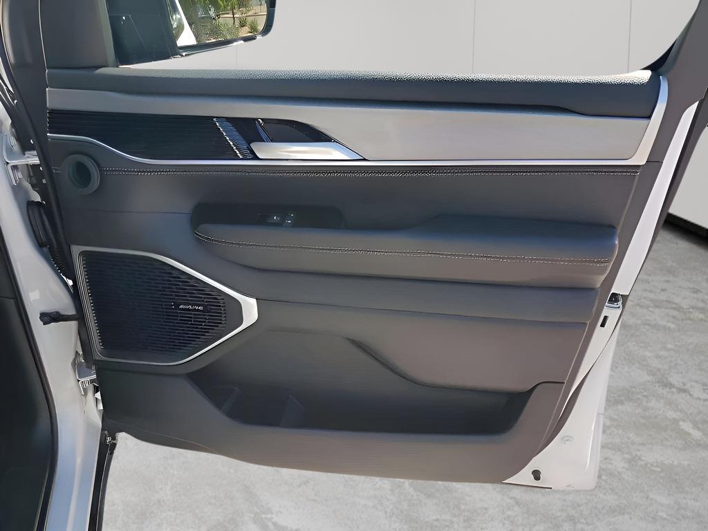 new 2025 Jeep Wagoneer car, priced at $75,530