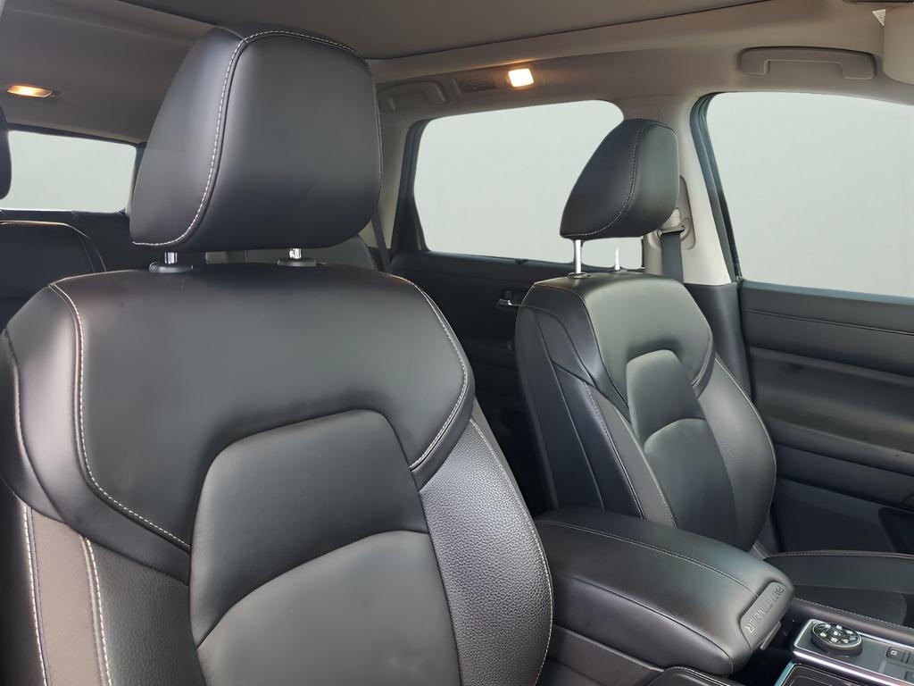 used 2023 Nissan Pathfinder car, priced at $31,987