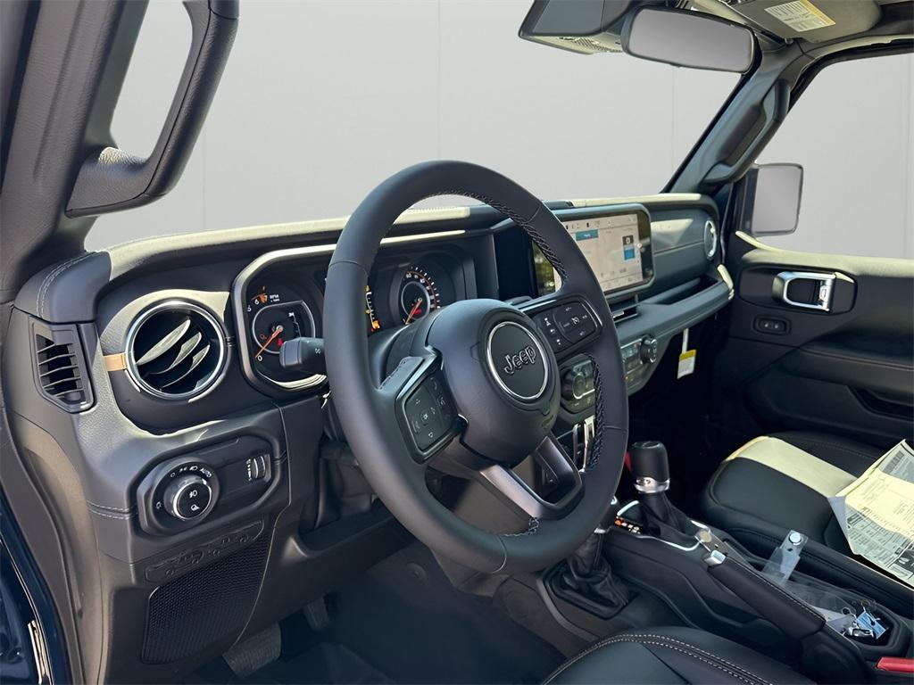 new 2025 Jeep Gladiator car, priced at $63,790