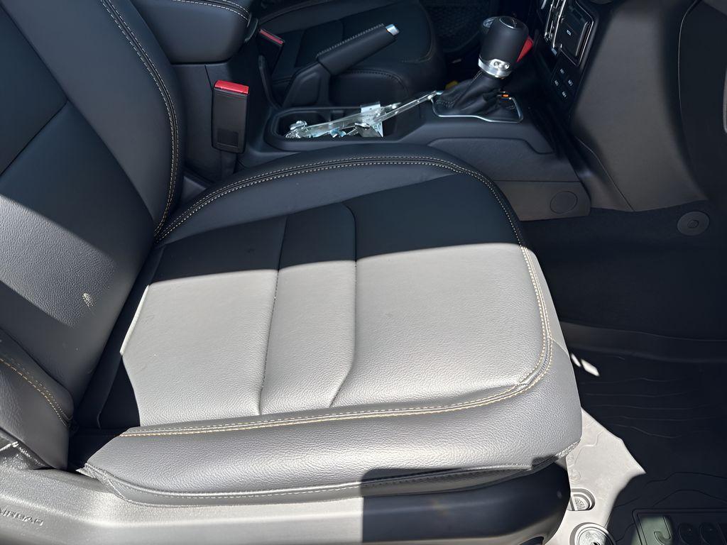 new 2025 Jeep Gladiator car, priced at $63,519