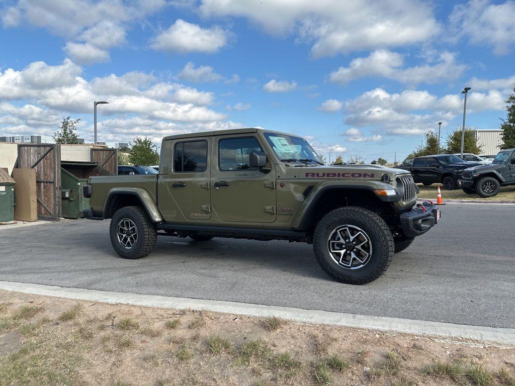 new 2025 Jeep Gladiator car, priced at $58,915