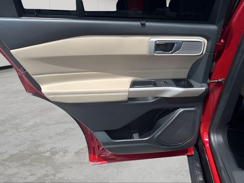 used 2022 Ford Explorer car, priced at $33,088