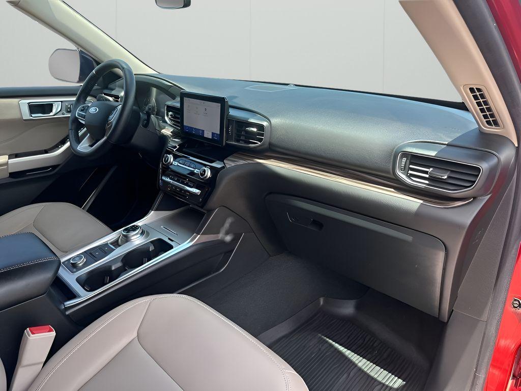 used 2022 Ford Explorer car, priced at $33,088