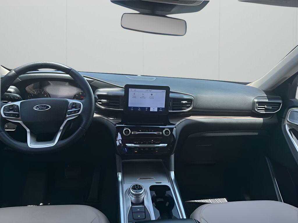 used 2022 Ford Explorer car, priced at $33,088