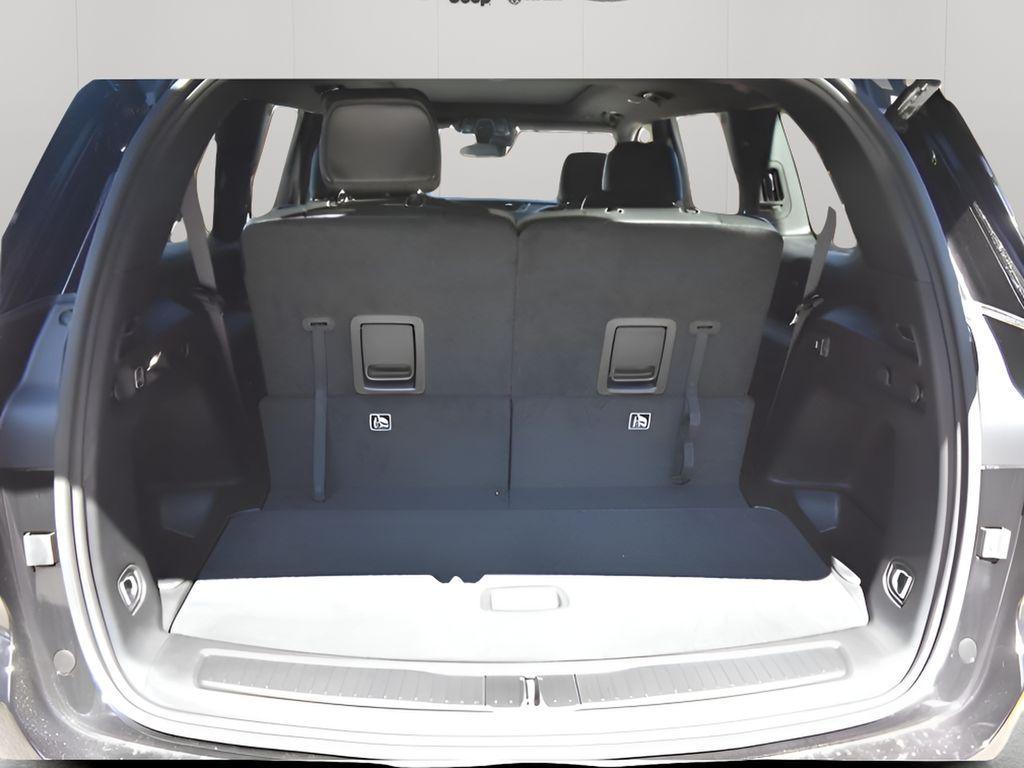 new 2025 Jeep Grand Cherokee L car, priced at $48,001