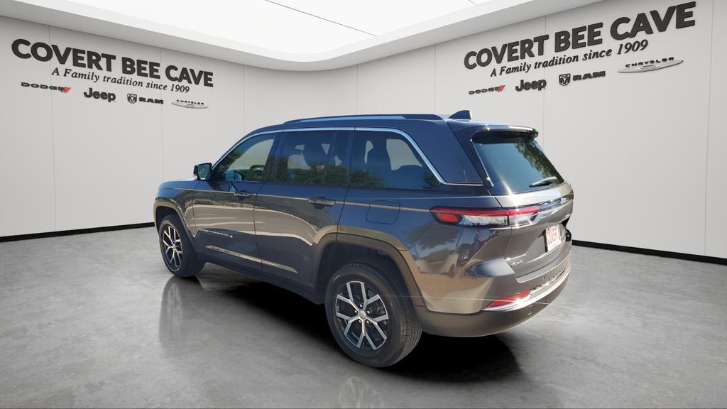 used 2024 Jeep Grand Cherokee car, priced at $39,297