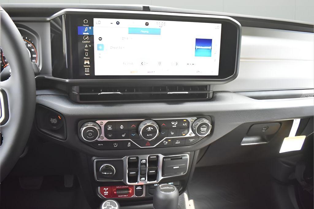 new 2025 Jeep Gladiator car, priced at $45,859