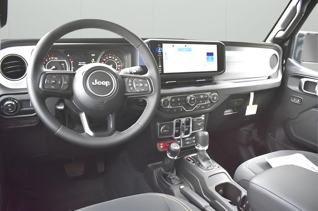 new 2025 Jeep Gladiator car, priced at $45,859