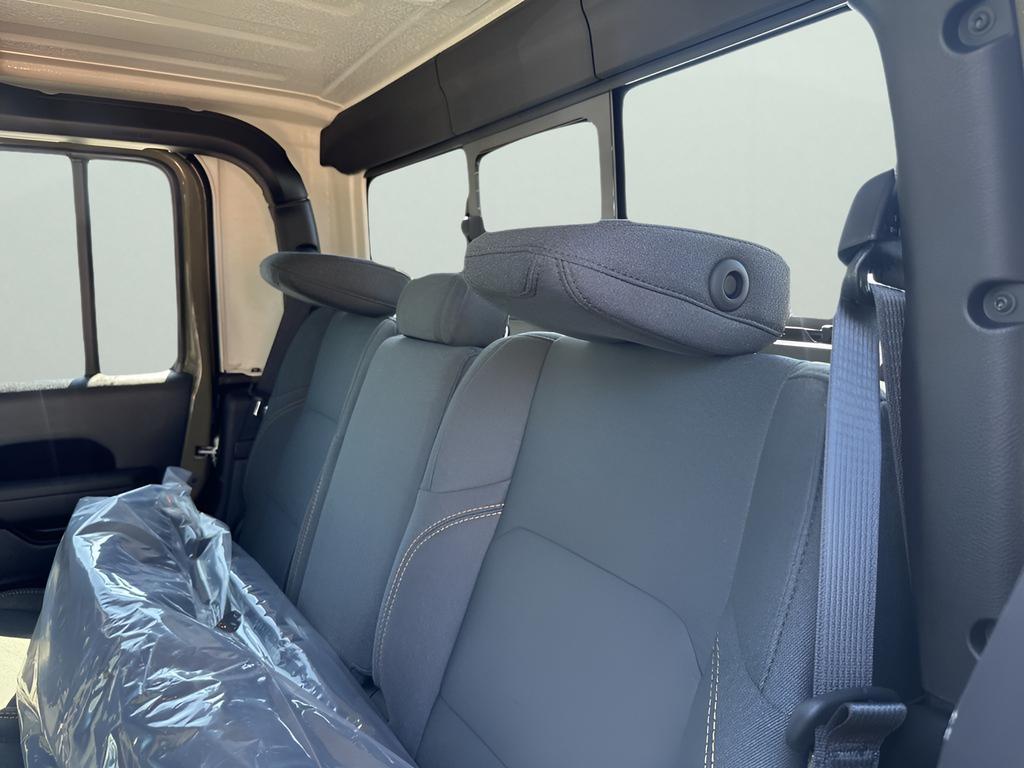 new 2025 Jeep Gladiator car, priced at $47,404