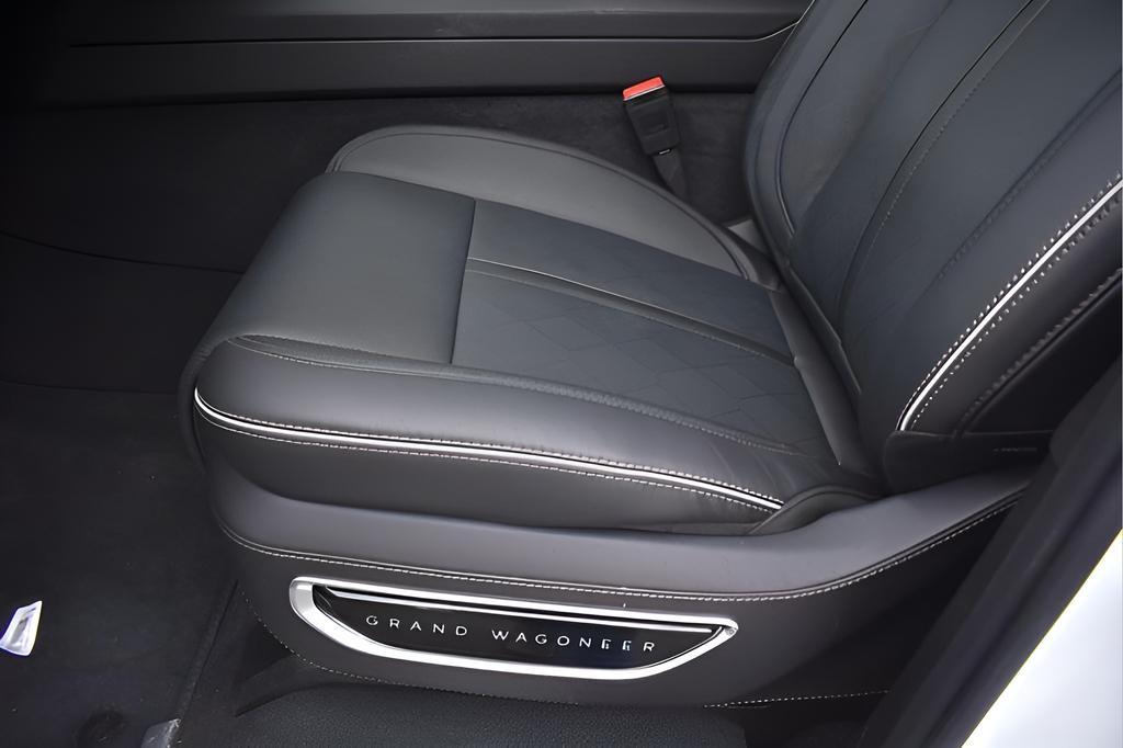 new 2025 Jeep Grand Wagoneer car, priced at $95,045