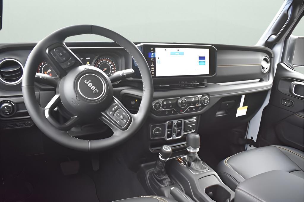 new 2025 Jeep Gladiator car, priced at $41,871