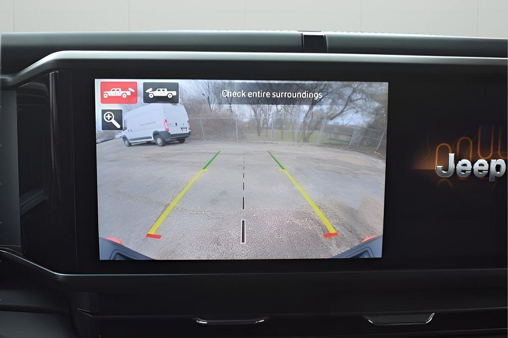 new 2025 Jeep Gladiator car, priced at $53,070