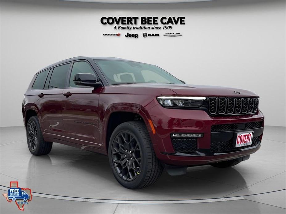 new 2025 Jeep Grand Cherokee L car, priced at $69,820