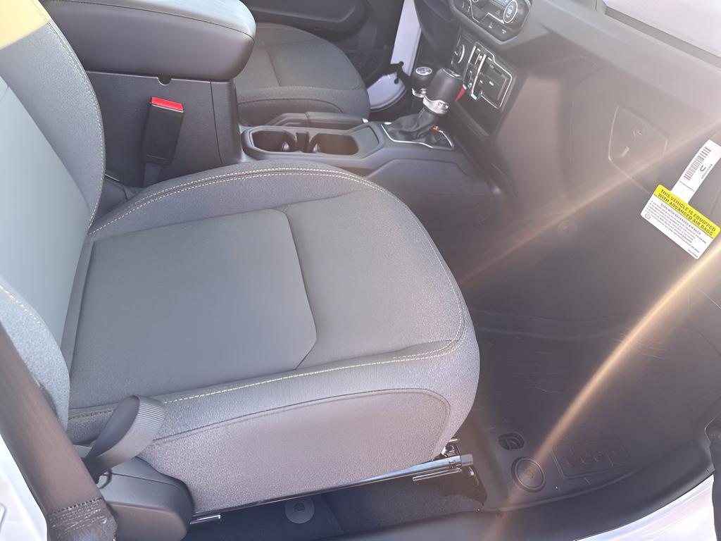 new 2026 Jeep Wrangler car, priced at $41,447