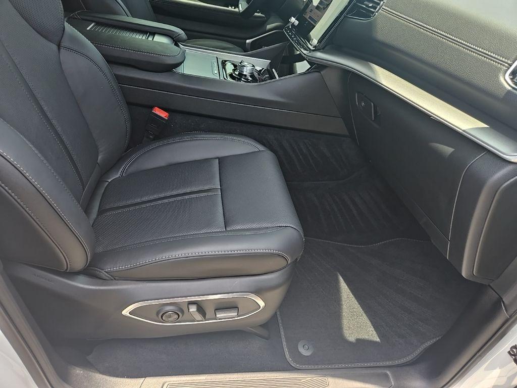 new 2025 Jeep Wagoneer car, priced at $89,220