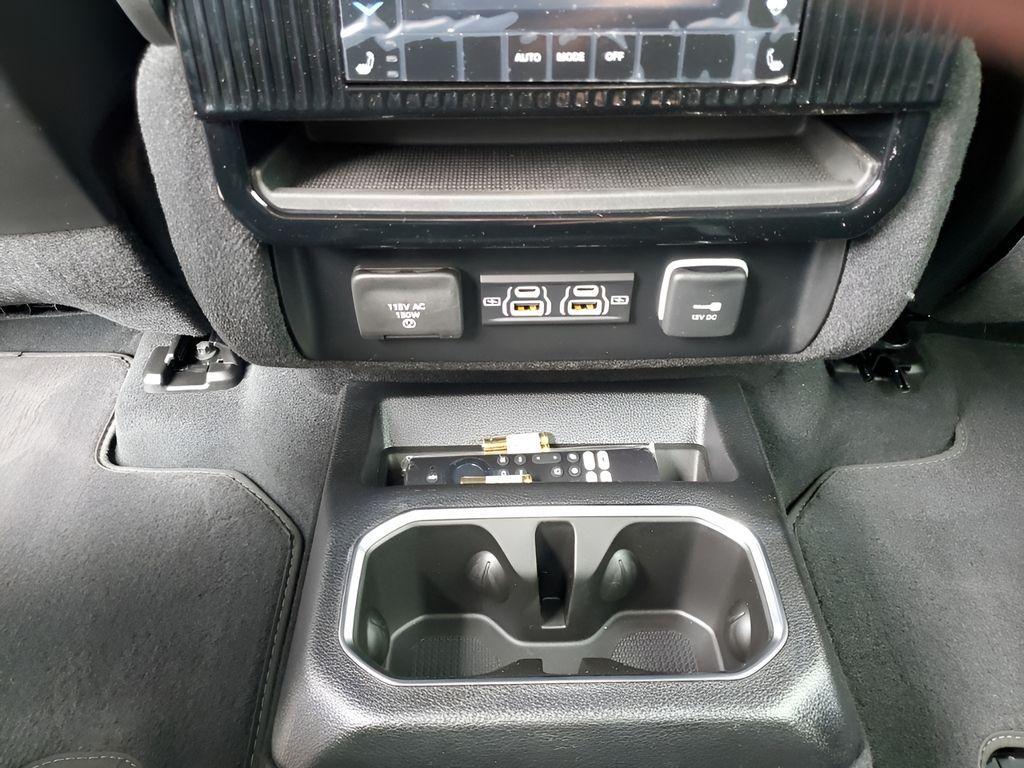 new 2025 Jeep Wagoneer L car, priced at $72,828