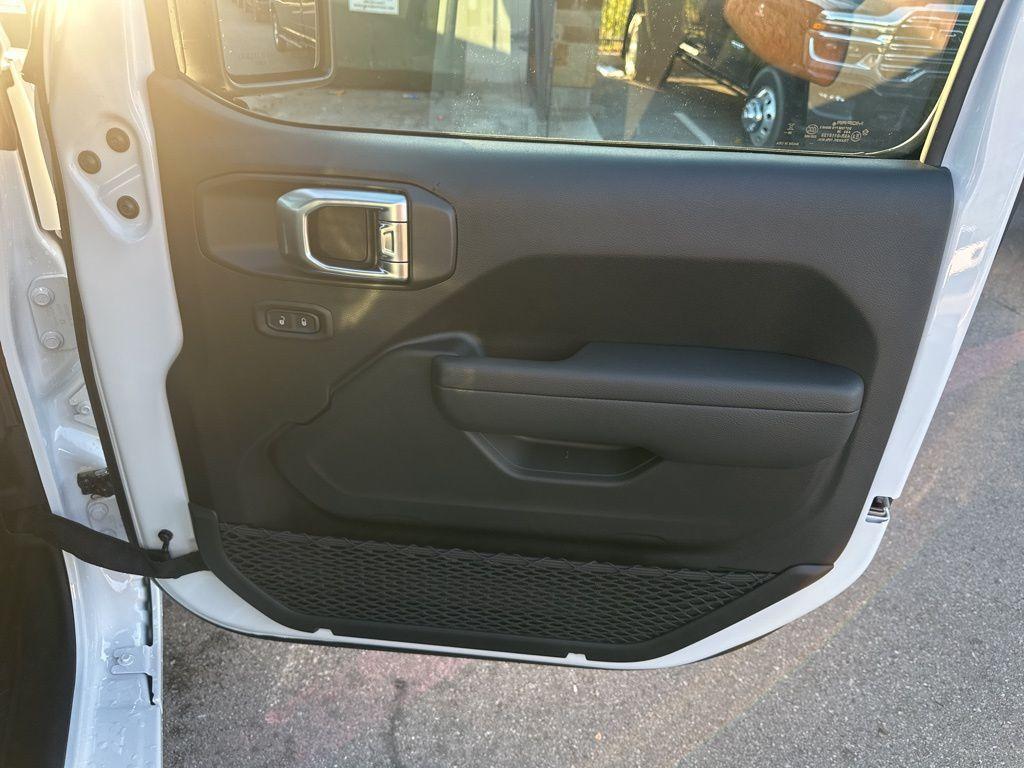 new 2026 Jeep Wrangler car, priced at $40,990