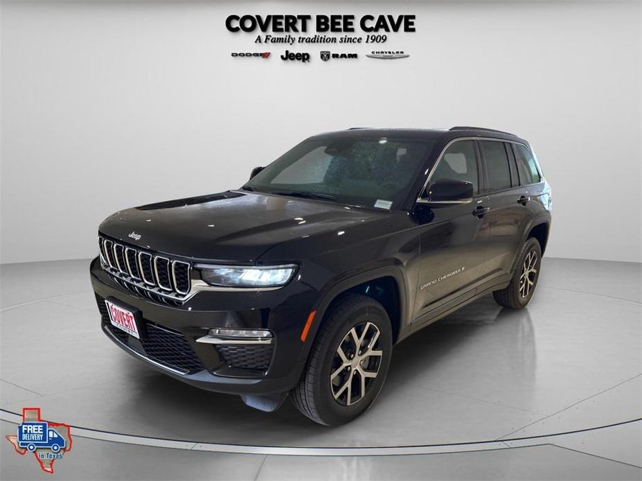 new 2025 Jeep Grand Cherokee car, priced at $44,795