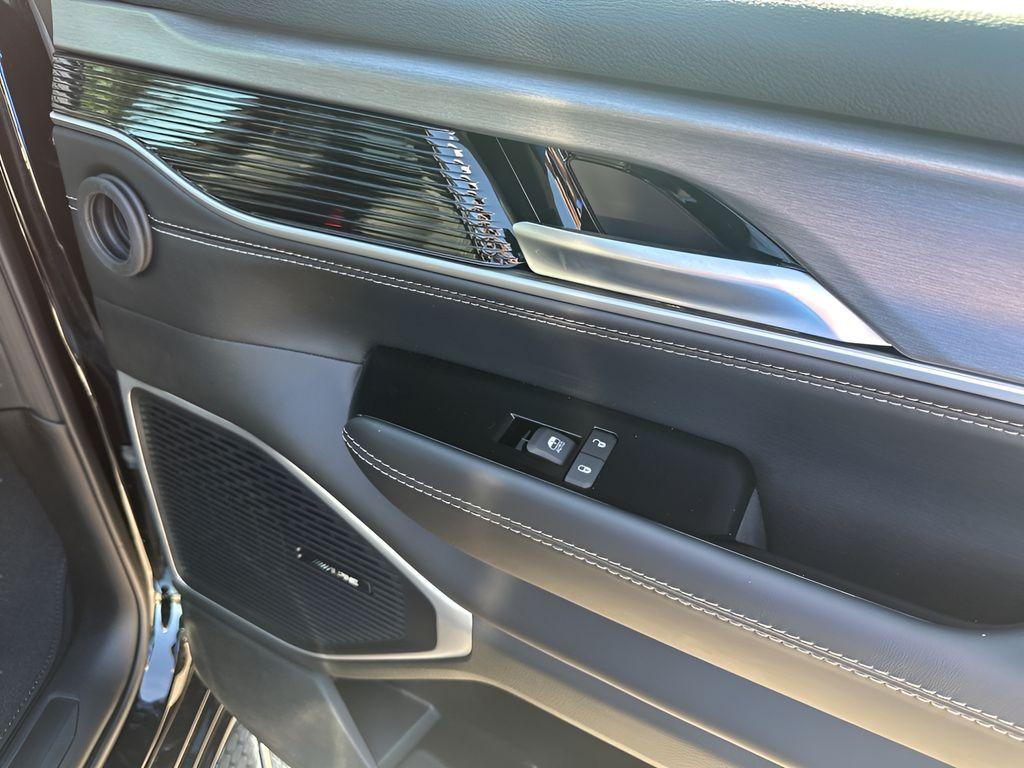 new 2025 Jeep Wagoneer car, priced at $68,517