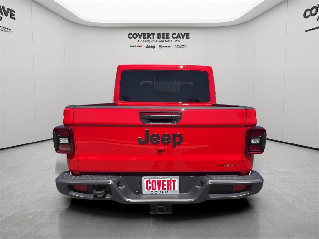 new 2025 Jeep Gladiator car, priced at $47,724