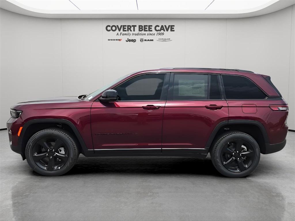 new 2025 Jeep Grand Cherokee car, priced at $44,002