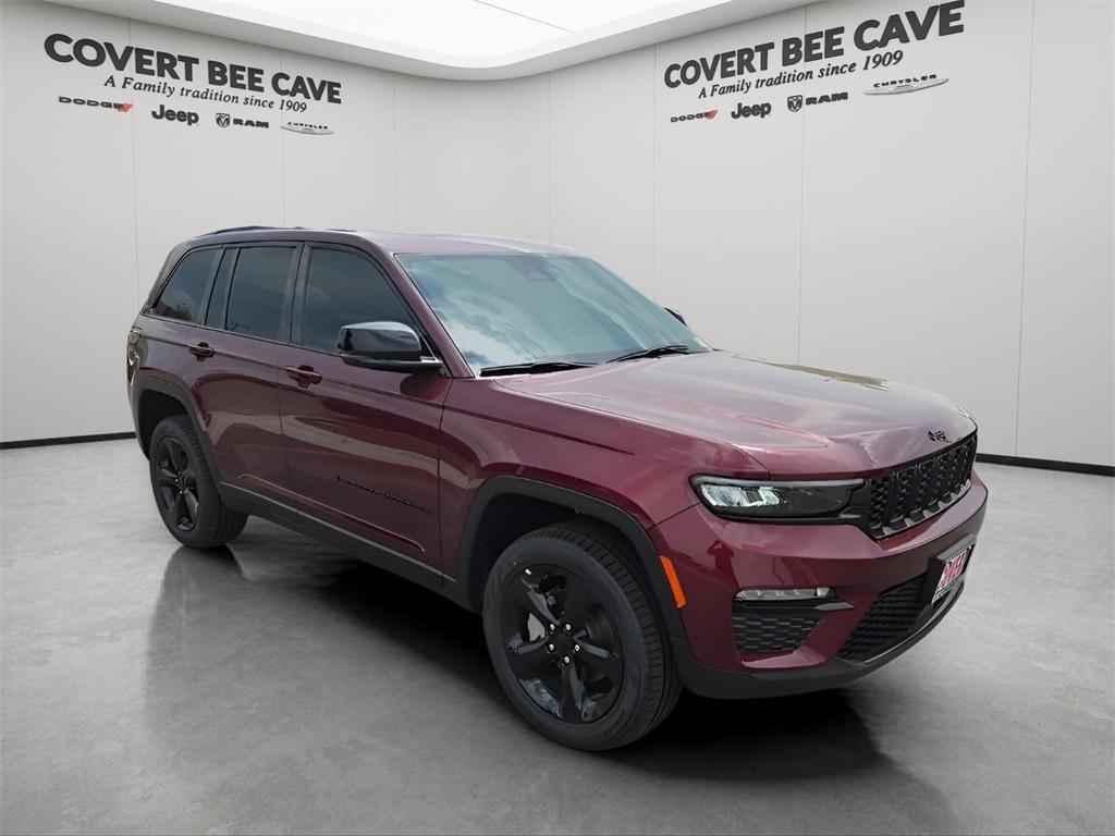 new 2025 Jeep Grand Cherokee car, priced at $44,502