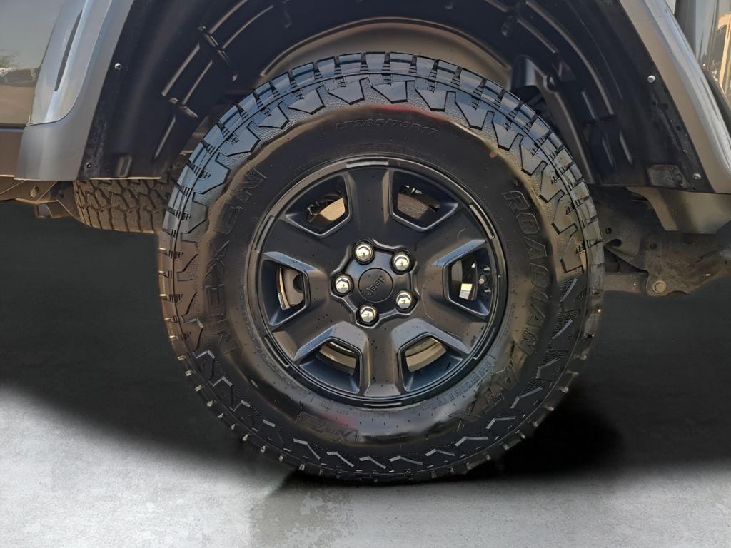 used 2021 Jeep Gladiator car, priced at $33,645
