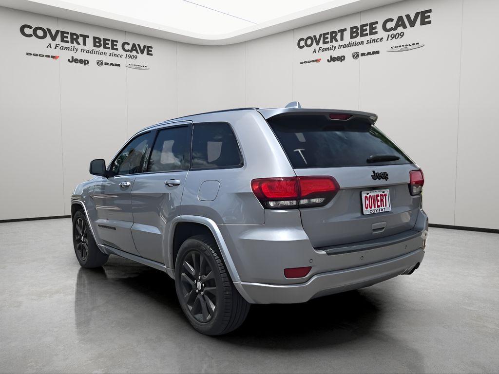 used 2018 Jeep Grand Cherokee car, priced at $18,495