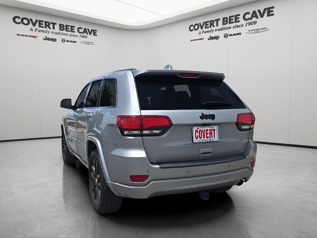 used 2018 Jeep Grand Cherokee car, priced at $18,495
