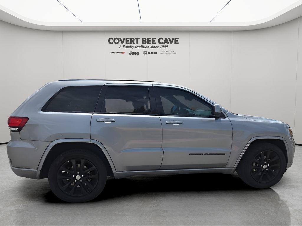 used 2018 Jeep Grand Cherokee car, priced at $18,495