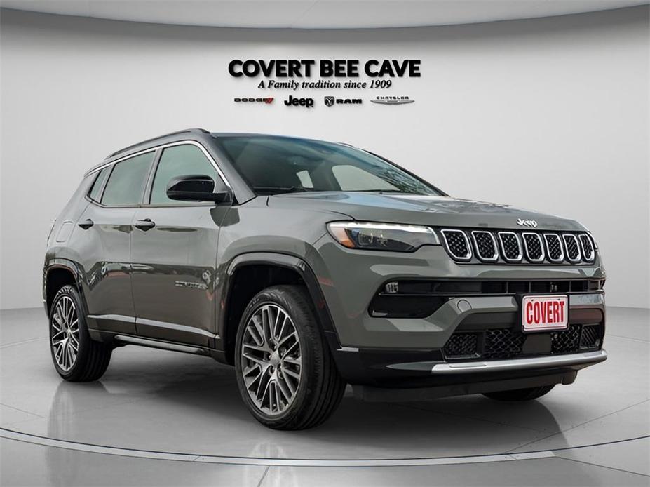 new 2024 Jeep Compass car, priced at $33,407