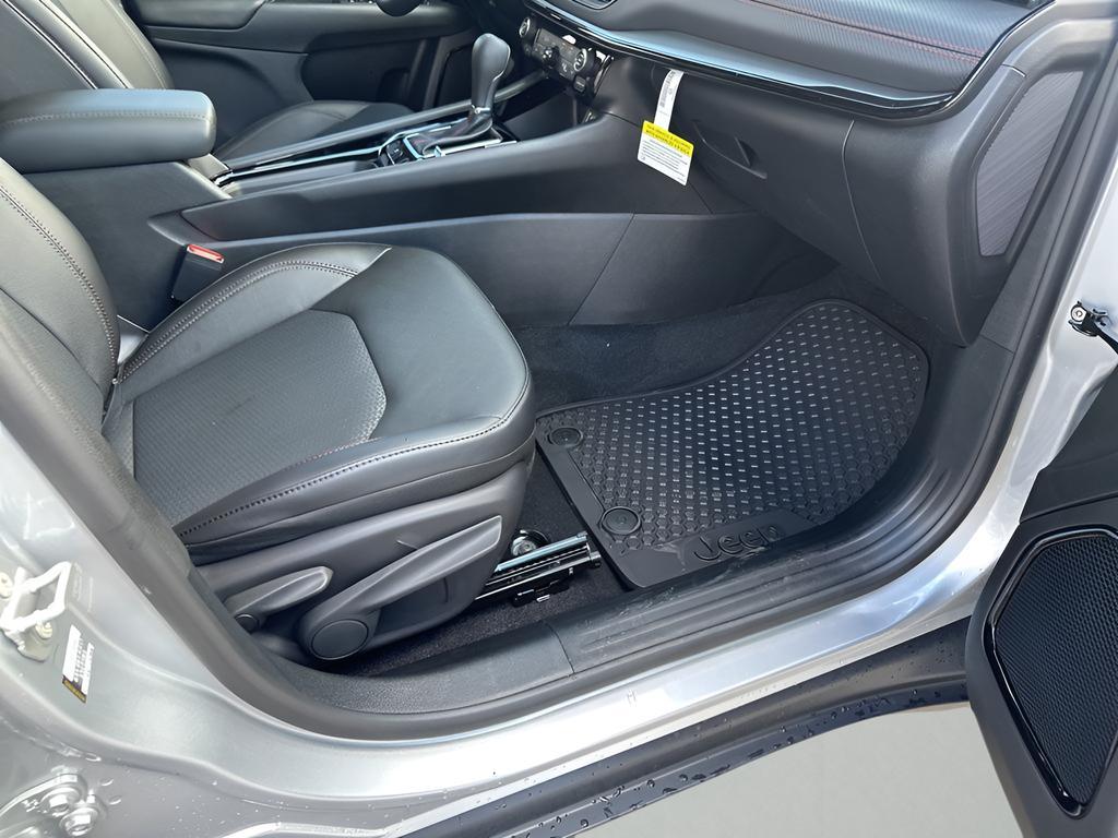 new 2026 Jeep Compass car, priced at $34,007