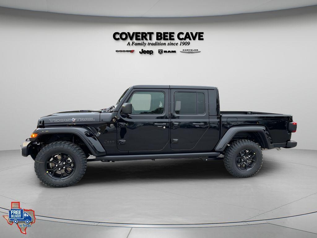 new 2025 Jeep Gladiator car, priced at $42,884