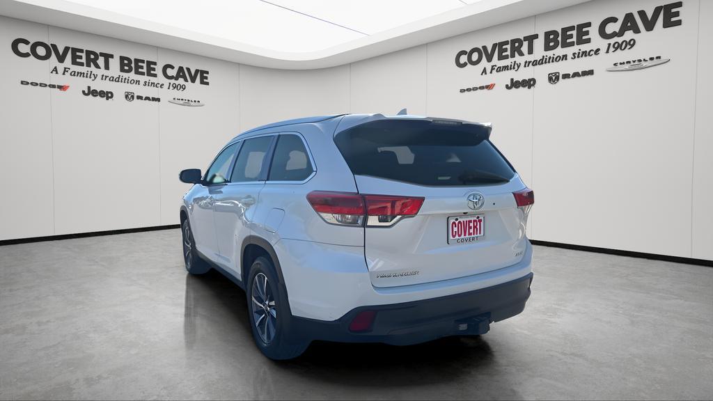 used 2019 Toyota Highlander car, priced at $21,636