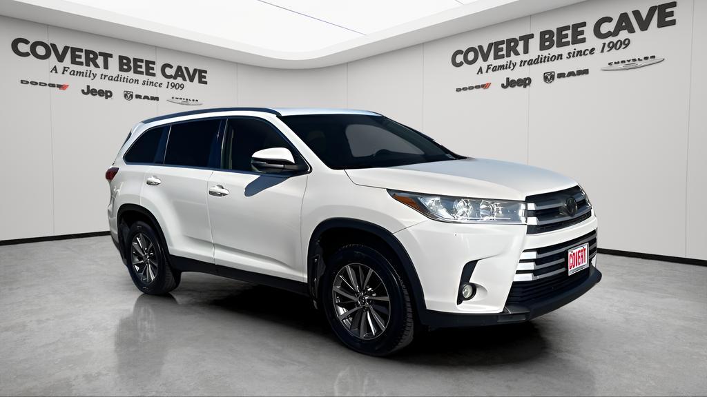 used 2019 Toyota Highlander car, priced at $21,636