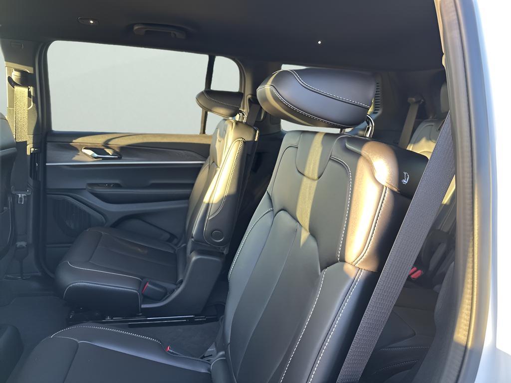 new 2025 Jeep Grand Cherokee L car, priced at $44,777