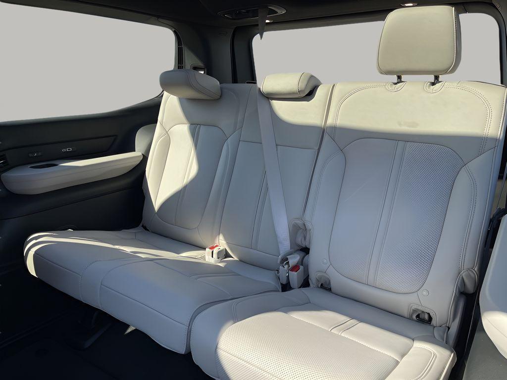 new 2025 Jeep Wagoneer car, priced at $75,936