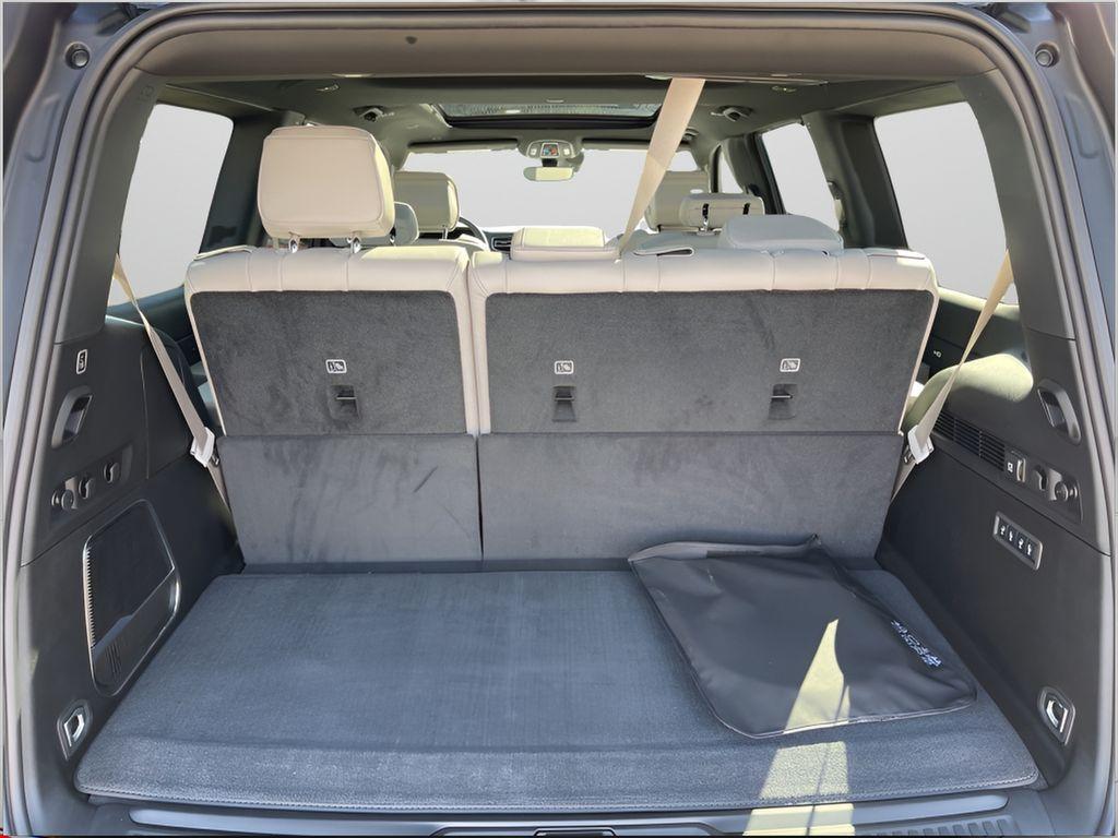 new 2025 Jeep Wagoneer car, priced at $75,936