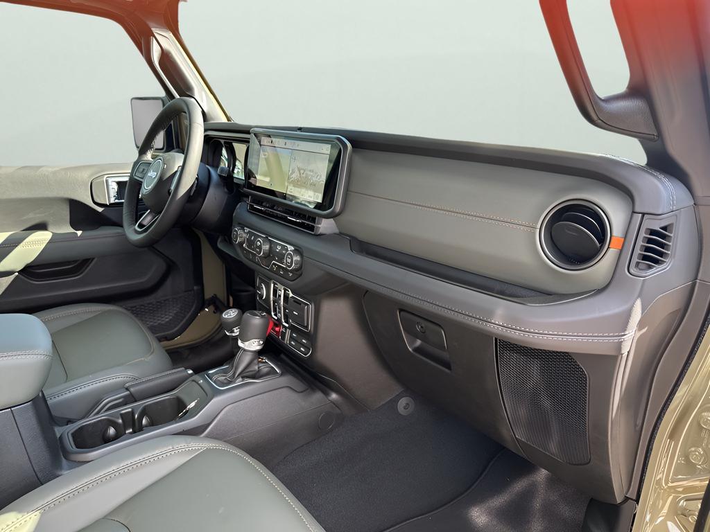 new 2025 Jeep Gladiator car, priced at $53,245