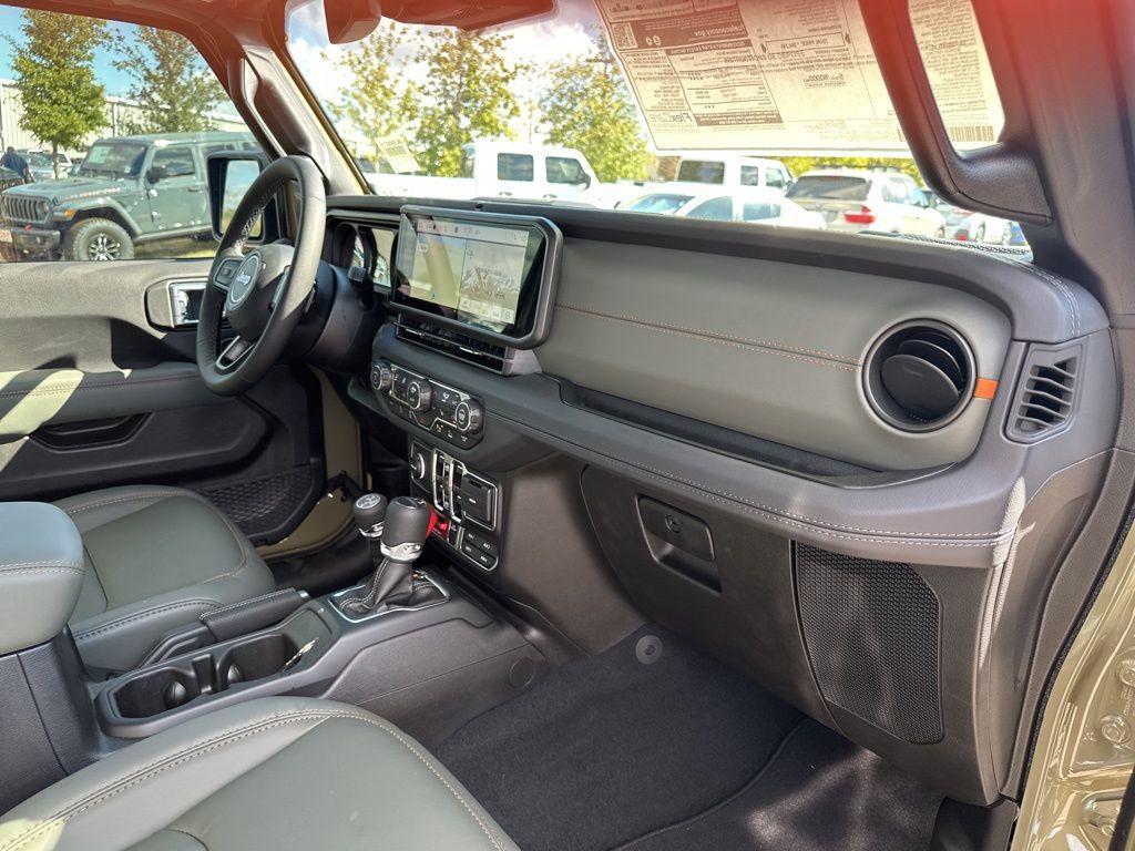 new 2025 Jeep Gladiator car, priced at $55,866